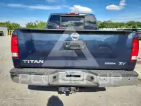 2015 Nissan TITAN фото