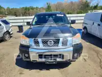 2015 Nissan TITAN фото