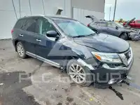 2015 Nissan PATHFINDER photo