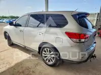 2015 Nissan PATHFINDER photo