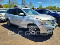 2015 Nissan PATHFINDER фото