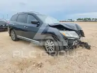 2015 Nissan PATHFINDER photo