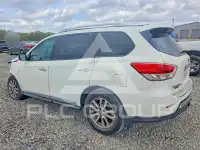 2015 Nissan PATHFINDER photo