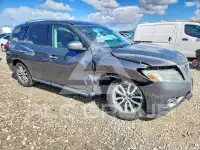 2015 Nissan PATHFINDER photo