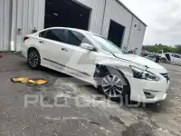 2015 Nissan ALTIMA фото