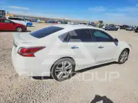 2015 Nissan ALTIMA photo