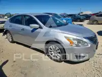 2015 Nissan ALTIMA photo