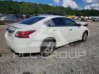 2015 Nissan ALTIMA фото