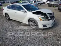 2015 Nissan ALTIMA фото