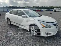 2015 Nissan ALTIMA photo