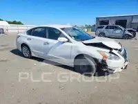 2015 Nissan ALTIMA фото