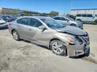 2015 Nissan ALTIMA photo