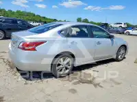 2015 Nissan ALTIMA photo
