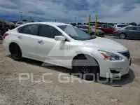 2015 Nissan ALTIMA photo