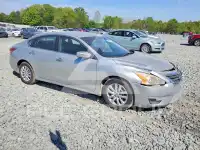 2015 Nissan ALTIMA фото