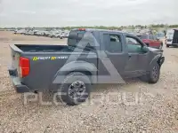 2015 Nissan FRONTIER photo