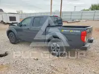 2015 Nissan FRONTIER photo