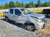 2015 Nissan FRONTIER фото