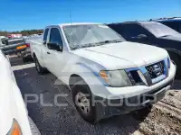 2015 Nissan FRONTIER фото