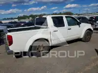 2015 Nissan FRONTIER фото