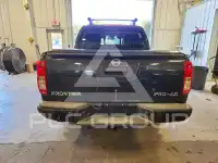 2015 Nissan FRONTIER фото
