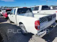 2015 Nissan FRONTIER фото