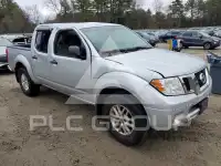 2015 Nissan FRONTIER photo