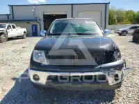 2015 Nissan FRONTIER photo