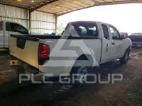 2015 Nissan FRONTIER фото