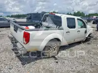 2015 Nissan FRONTIER фото