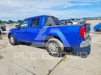 2015 Nissan FRONTIER фото
