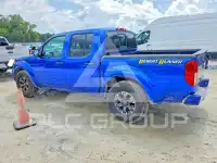 2015 Nissan FRONTIER photo