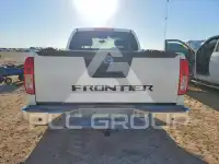2015 Nissan FRONTIER фото