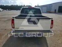 2015 Nissan FRONTIER фото