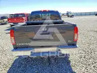 2015 Nissan FRONTIER фото