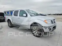 2015 Nissan FRONTIER фото