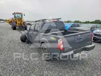 2015 Nissan FRONTIER photo