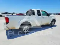 2015 Nissan FRONTIER фото