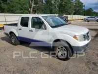 2015 Nissan FRONTIER фото