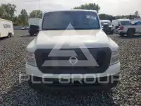 2015 Nissan NV фото