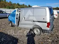 2015 Nissan NV photo