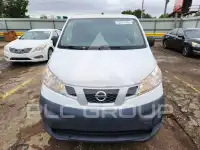2015 Nissan NV фото