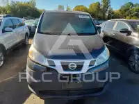 2015 Nissan NV 200 фото