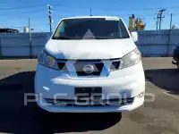 2015 Nissan NV фото