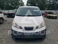 2015 Nissan NV 200 фото