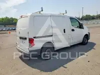 2015 Nissan NV 200 фото