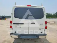 2015 Nissan NV фото