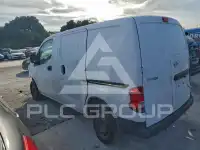 2015 Nissan NV 200 фото