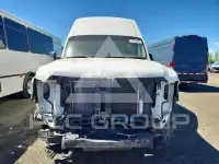 2015 Nissan NV фото