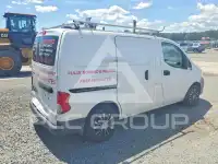 2015 Nissan NV фото